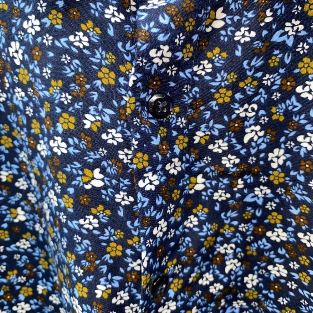 Silver Stone Men's Modern Fit Medium Floral Button Up Shirt - Picture 3 of 4